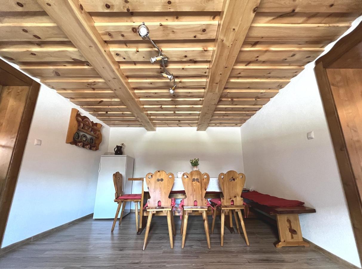 Drevenica U Mateja Fajku Villa ปรีบิลีนา ภายนอก รูปภาพ