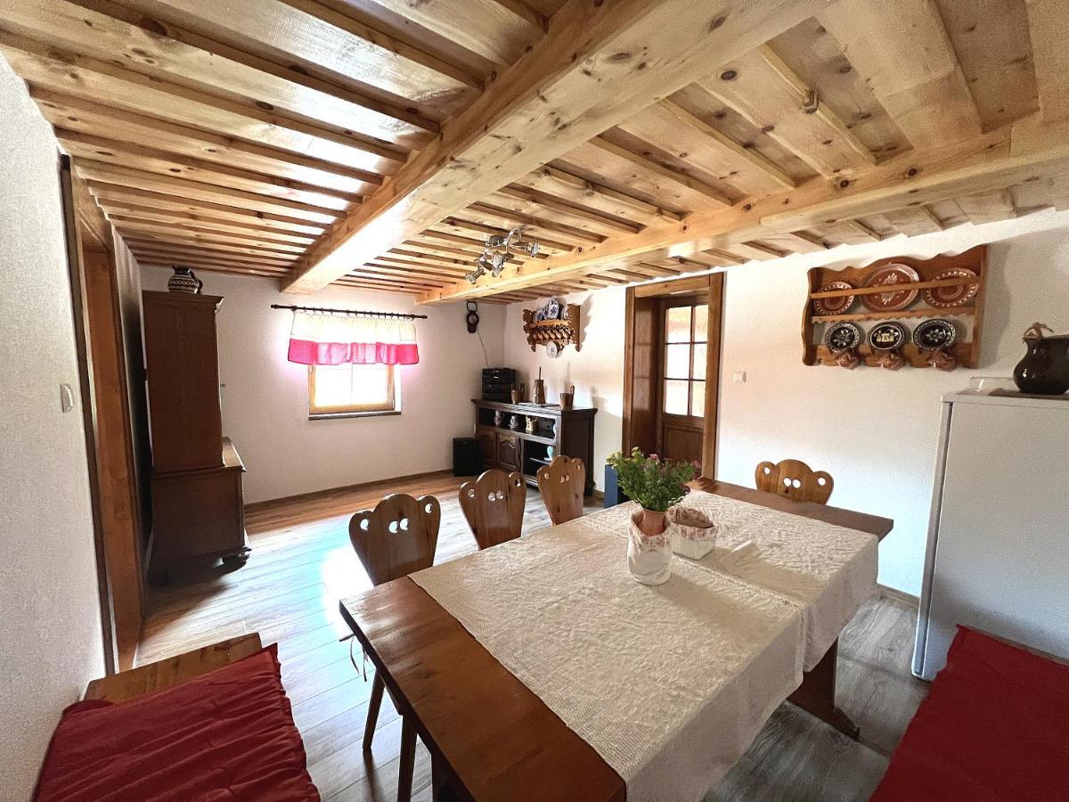 Drevenica U Mateja Fajku Villa ปรีบิลีนา ภายนอก รูปภาพ