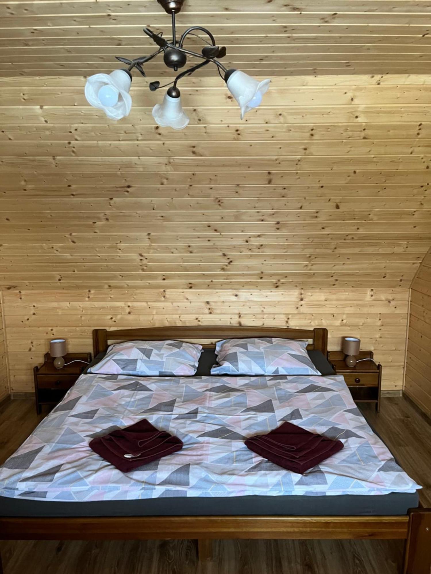 Drevenica U Mateja Fajku Villa ปรีบิลีนา ภายนอก รูปภาพ