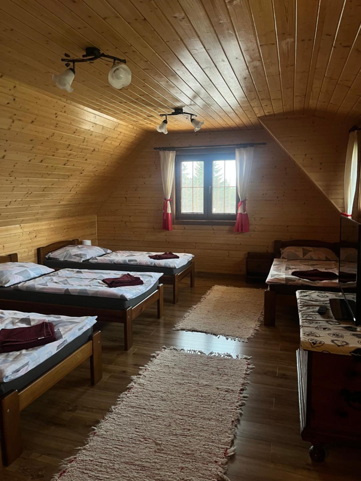 Drevenica U Mateja Fajku Villa ปรีบิลีนา ภายนอก รูปภาพ