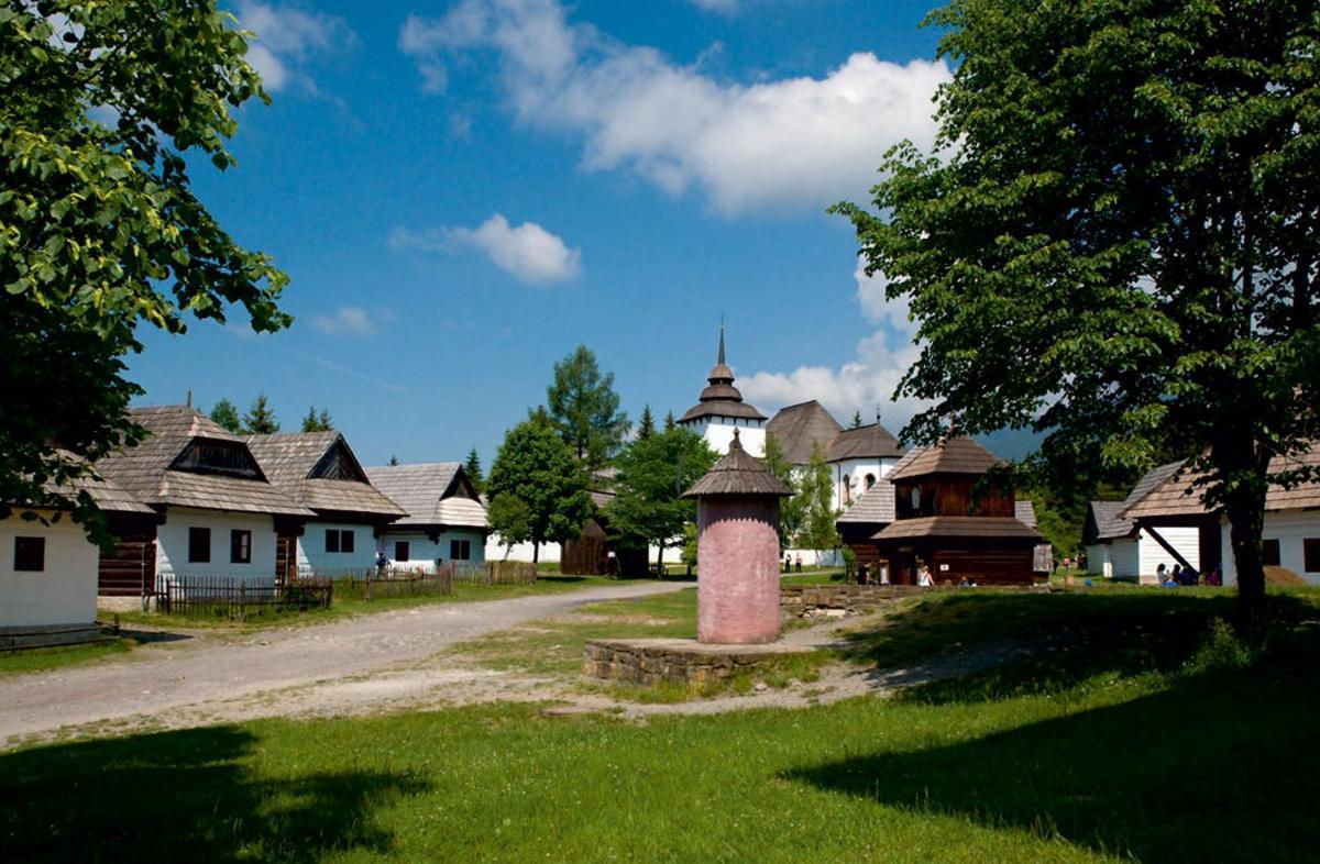 Drevenica U Mateja Fajku Villa ปรีบิลีนา ภายนอก รูปภาพ